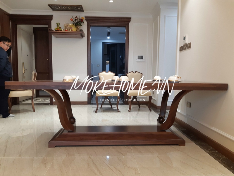 Thi công bàn ăn hình chữ nhật gỗ tự nhiên có chân trụ giữa tiện lợi cho sử dụng, tính thẩm mỹ cao cho không gian